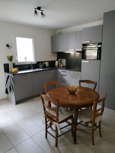 Amazing brand new 50 sqm flat - 5min from gondolas in Greyfié de Bellecombe — property photo 10