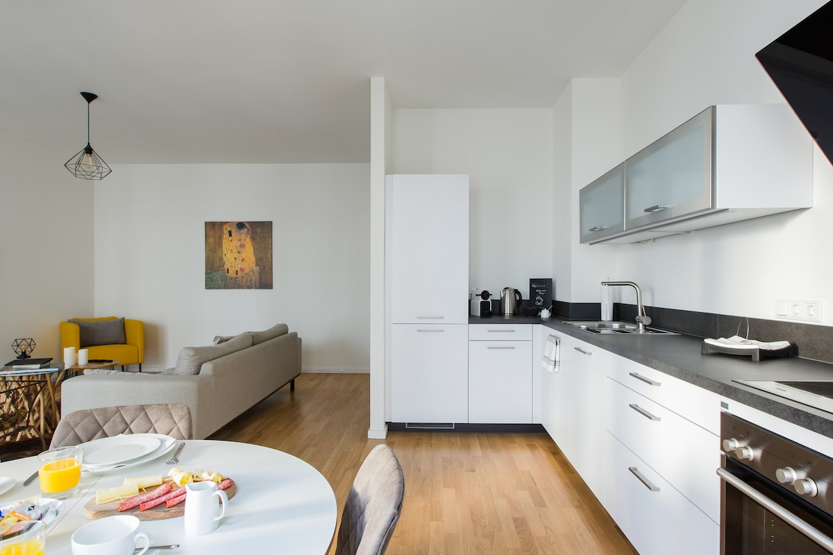 Gorgeous Suite in the Center of Berlin - Guest suites for Rent in Berlin, Berlin, Germany - Airbnb