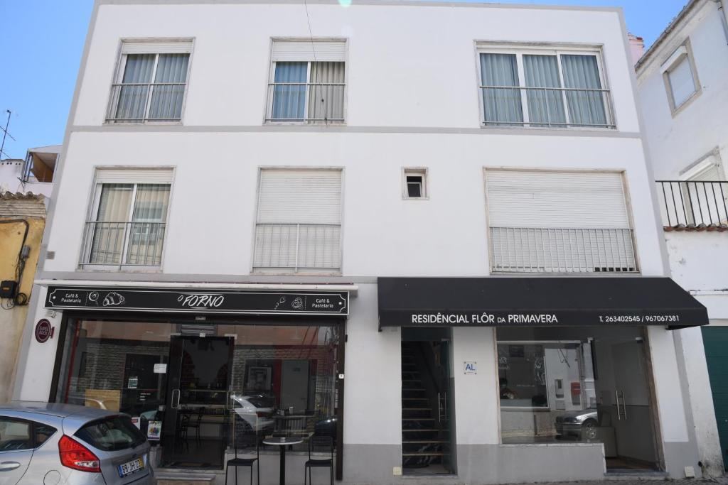Residencial Flor da Primavera in Azambuja — property photo 5