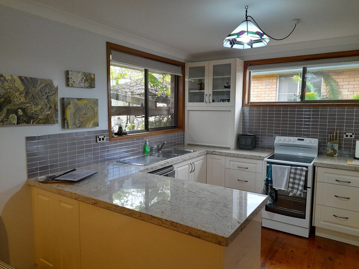 Oleander Cottage in Scotts Head — property photo 3