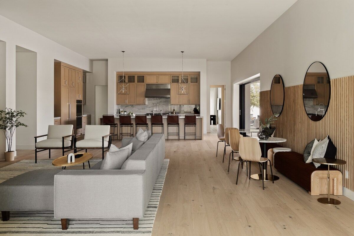 The Sanctuary at Sweetwater in Scottsdale — property photo 3