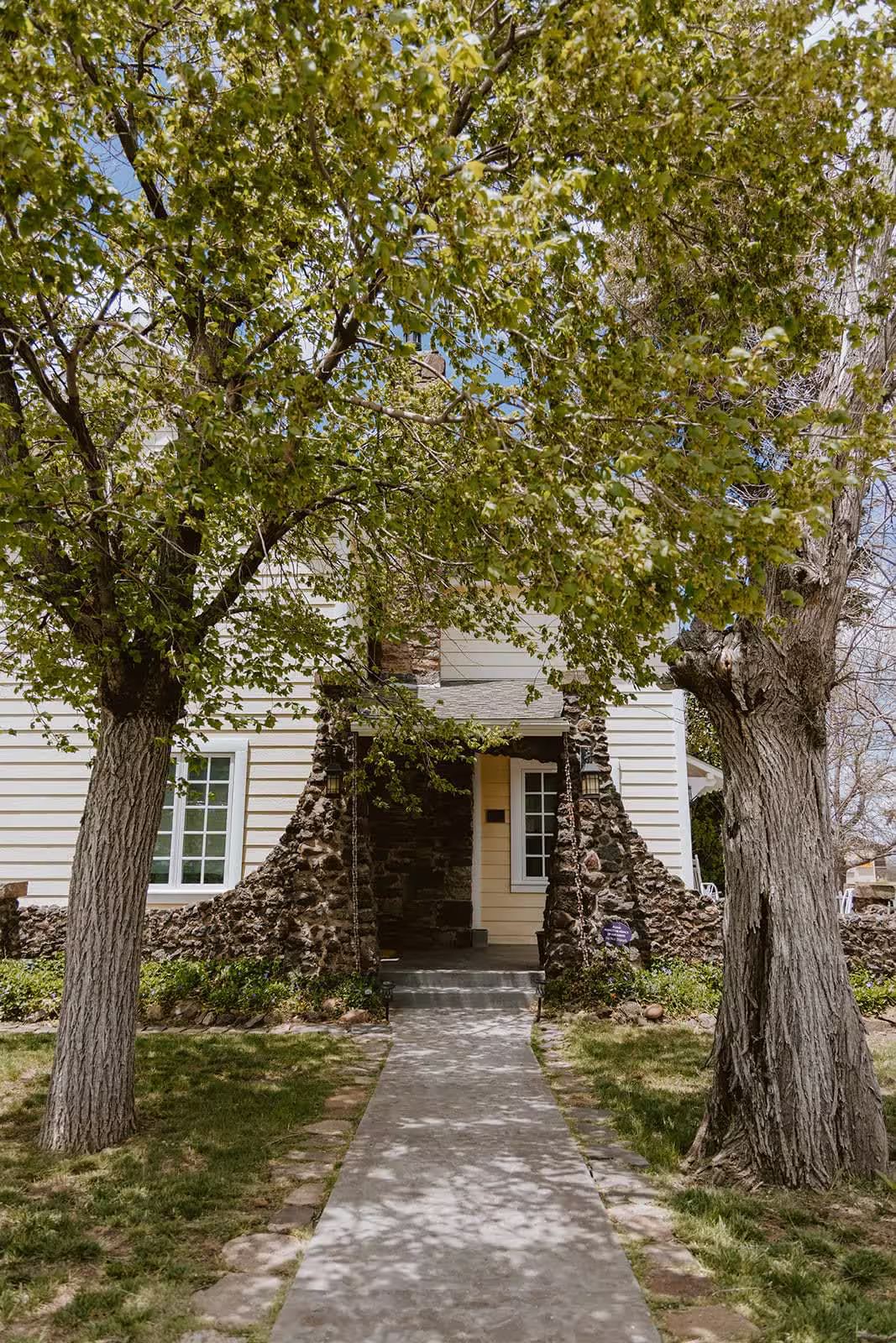 Historic Yellow House in Williams — property photo 6