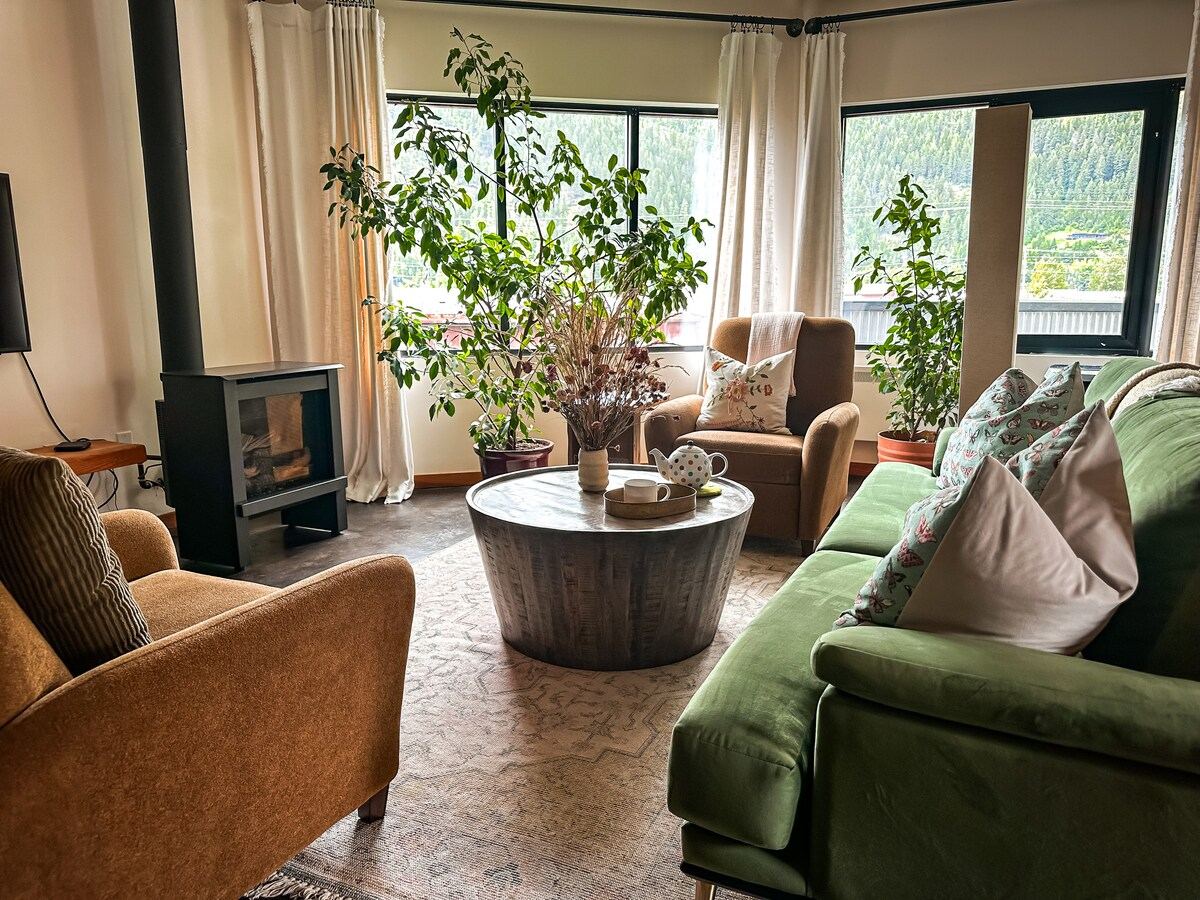 Lamplighter Guesthouse in Nelson — property photo 6