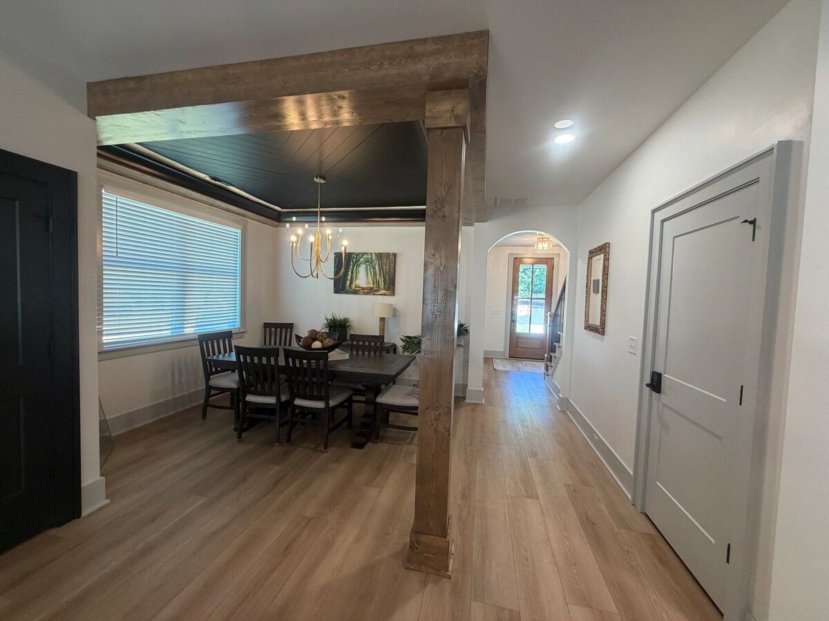 The Greenhouse Getaway in Zebulon — property photo 5