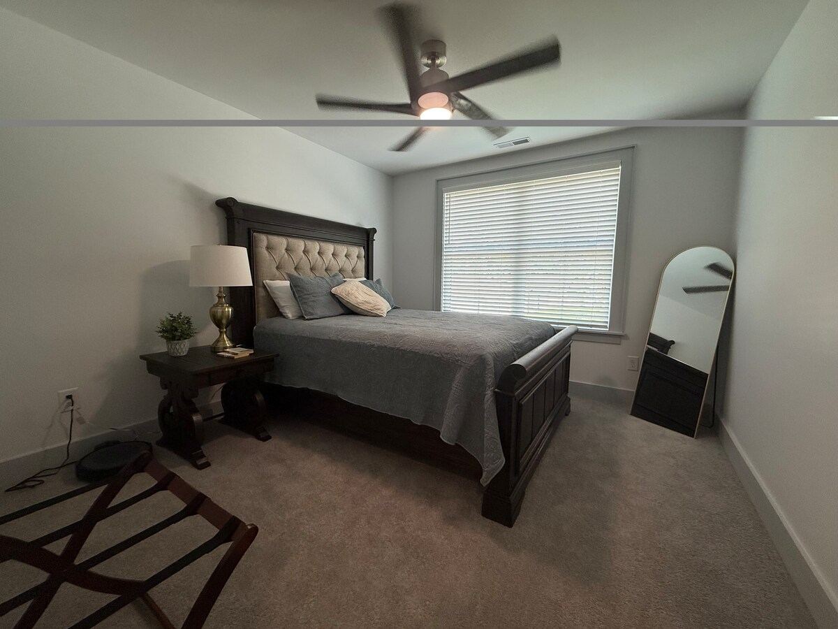 The Greenhouse Getaway in Zebulon — property photo 8