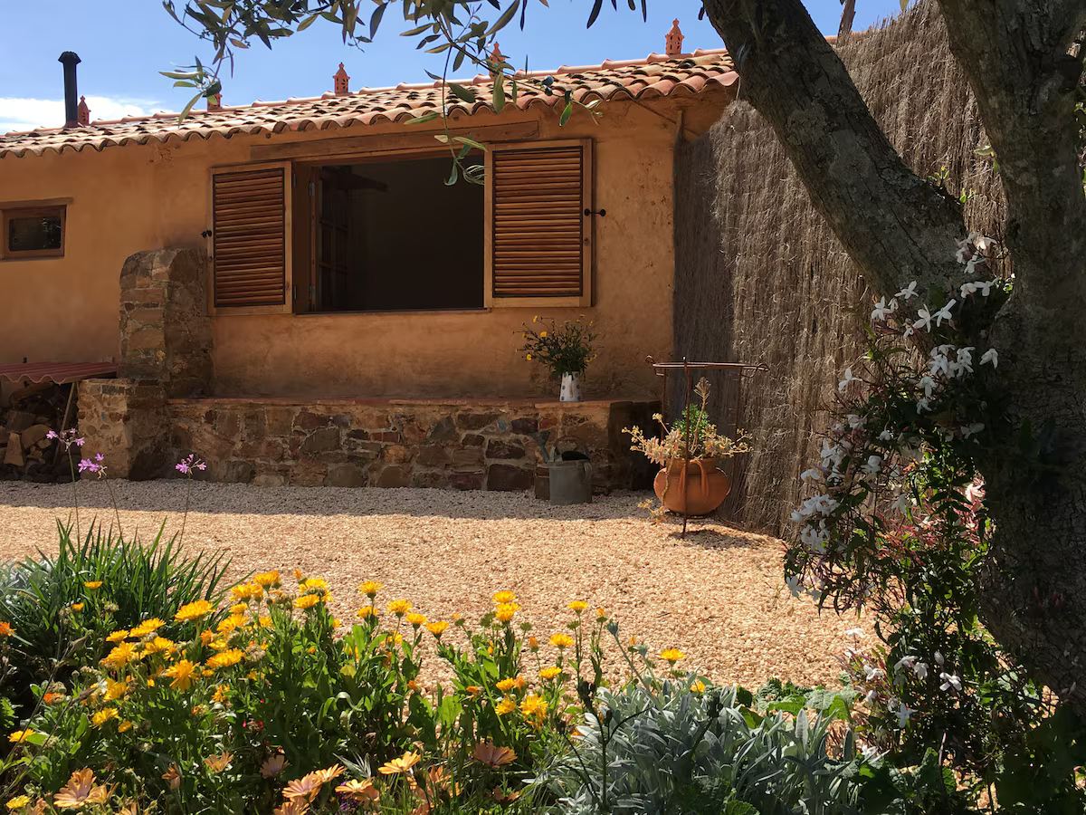 Private terrace at Quinta Tranquila in Odeceixe