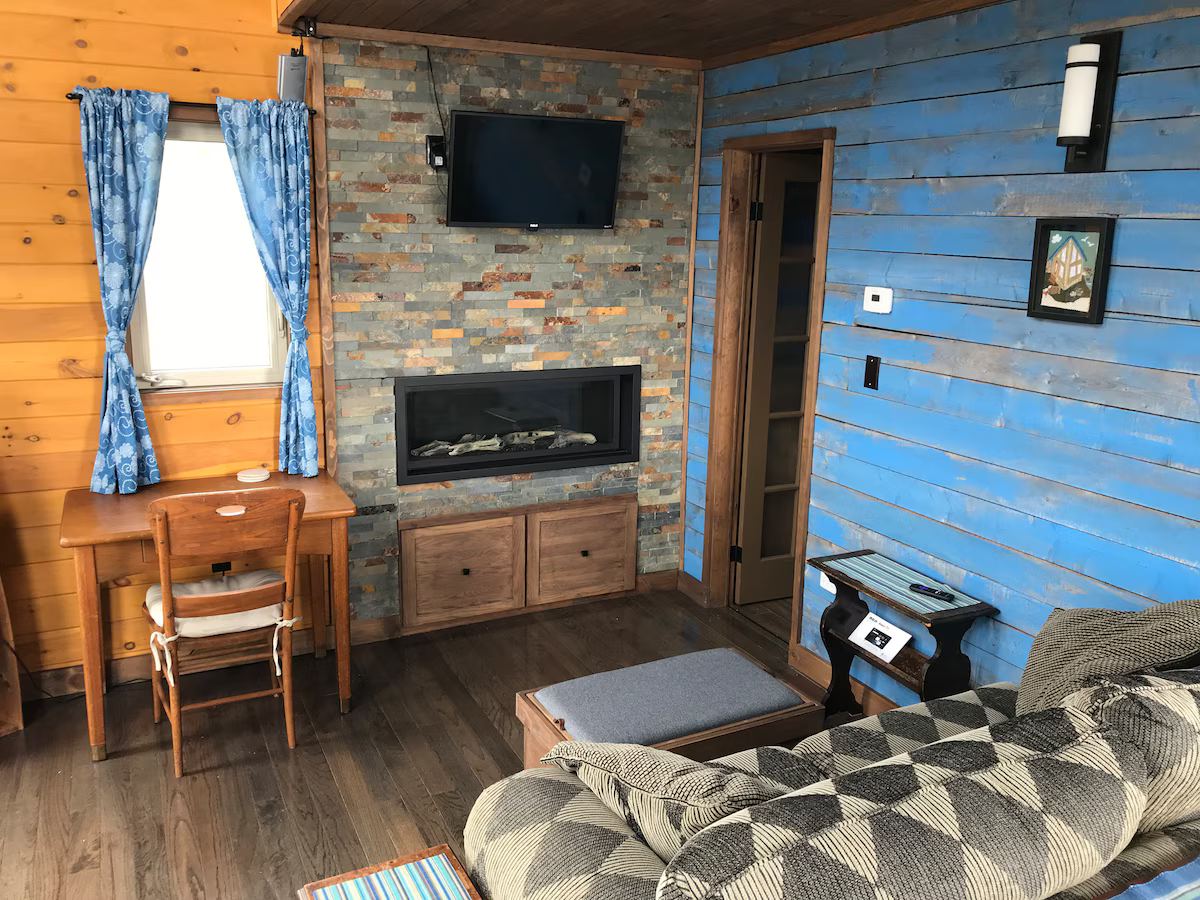 Sandy Cove Chalets